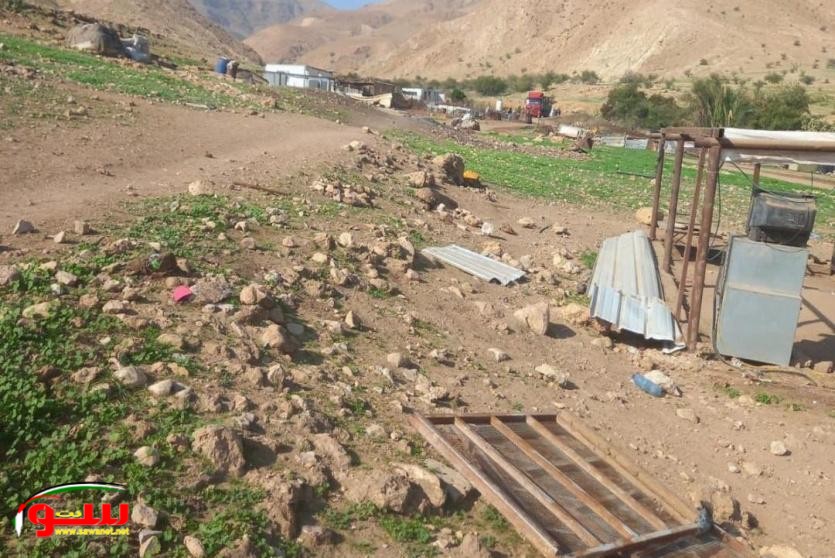 20 عائلة ترحل قسرا عن تجمع الشلال شمال أريحا